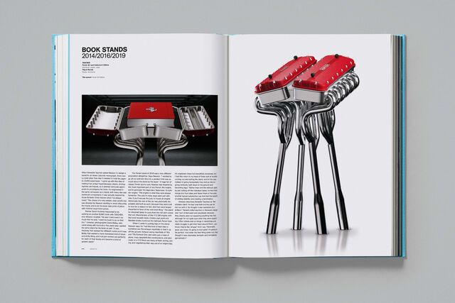 Suporte para livro comemorativo da Ferrari