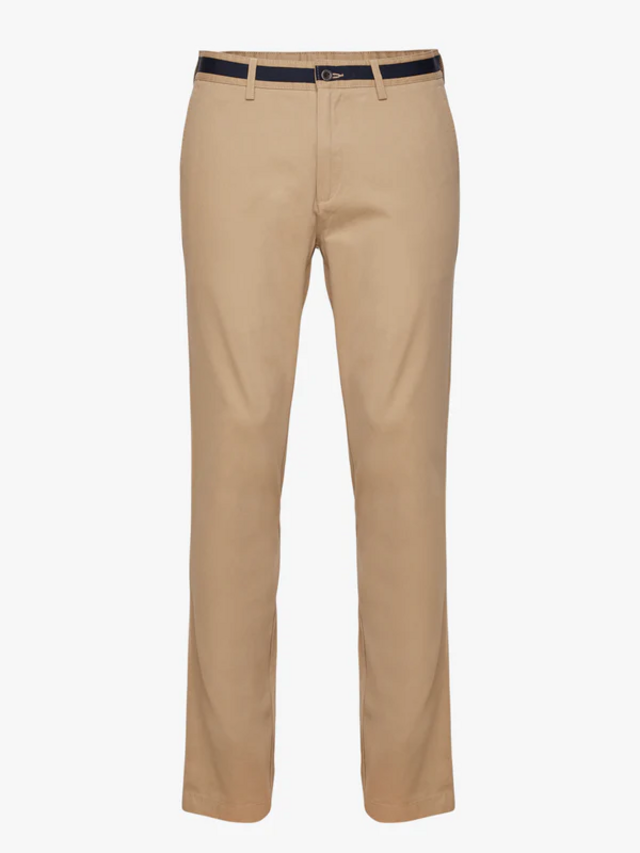 Calças, €59,99, Mr.Blue.