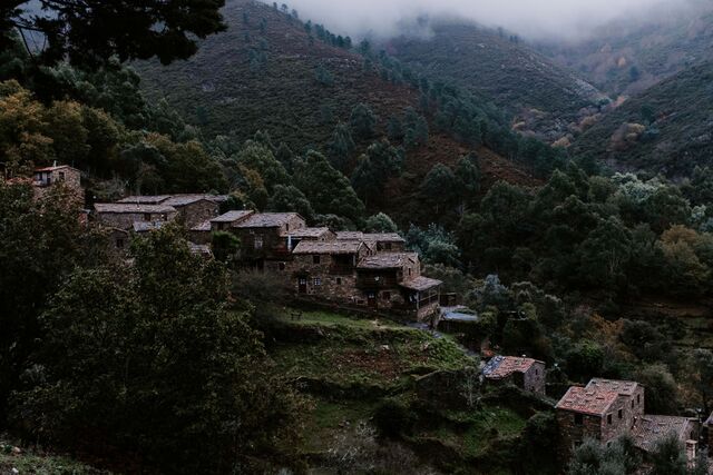 A aldeia vista por quem chega.