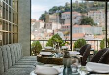 Um brunch com uma vista panorâmica