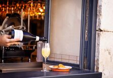 Petiscos à janela no Príncipe Real