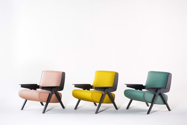 Cadeirão Lina, de Gianfranco Frattino – reedição de um design que foi nomeado para o Compasso d'Oro em 1955