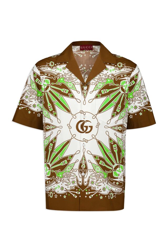 Camisa Double G Bandana Print, €880, Gucci na Fashion Clinic.