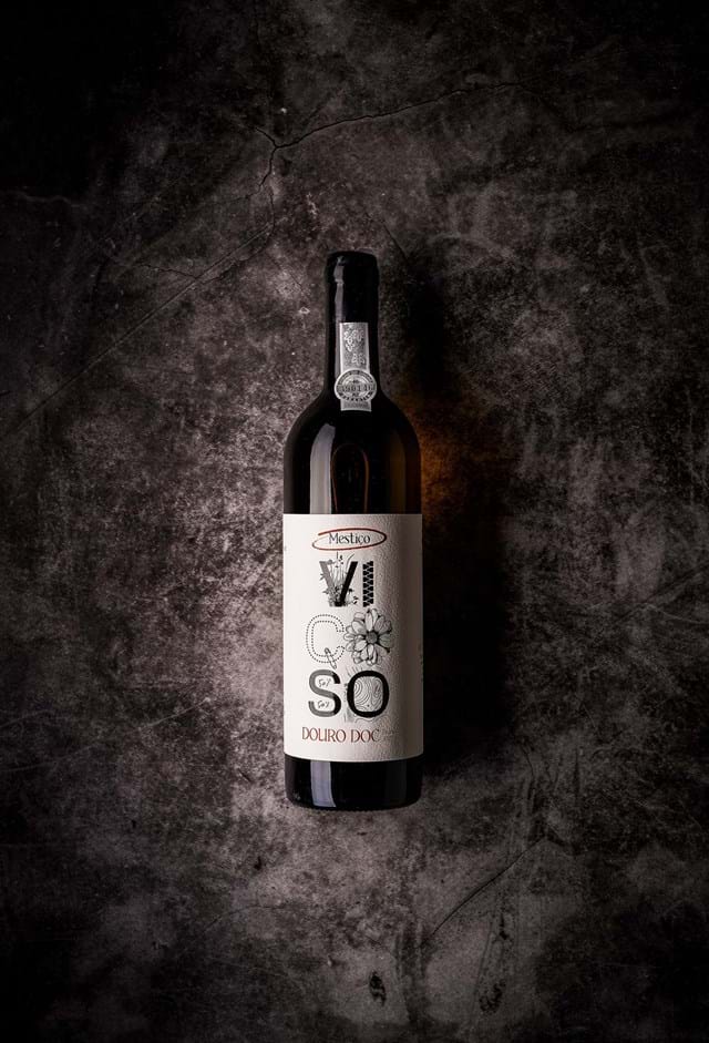 It seems like it started more than 15 years ago and Viçoso, for example, existed under the name Éclair and had already done so with Niepoort, but the overwhelming majority are, in fact, new and brought together under one brand, designed with a certain logic and as a whole.