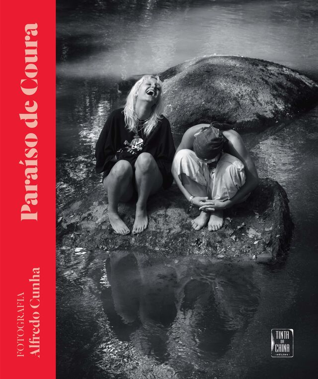 Tem 216 páginas, custa 27,90 euros e está em pré-venda no site da editora com 10% de desconto