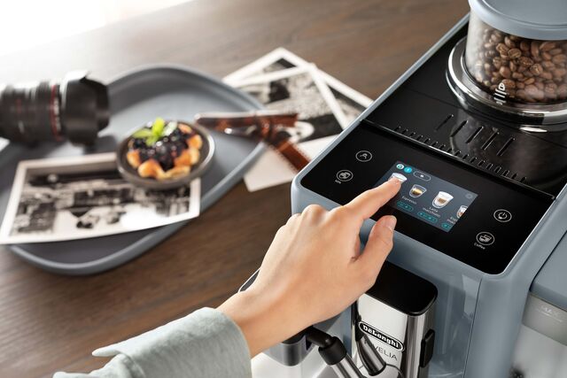 Nova máquina de café da De’Longhi, a Rivelia.