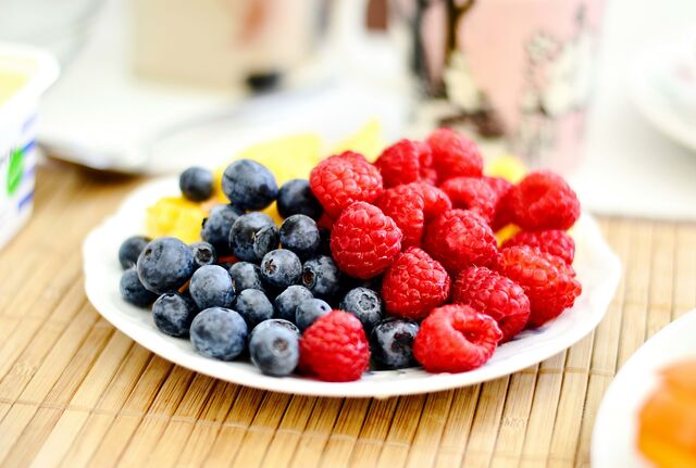 Os frutos vermelhos são poderosos antioxidantes e essenciais numa dieta anti-inflamatória