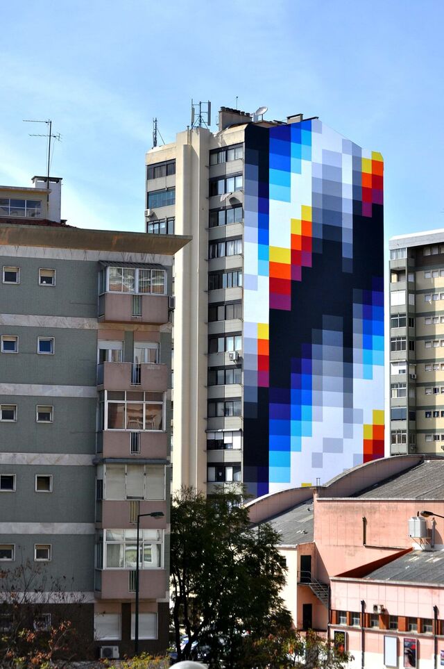 O mural de Felipe Pantone criou em Lisboa, em 2017