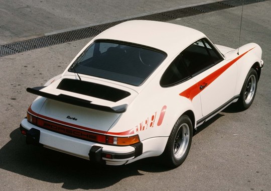 Os 50 anos do Porsche 911 Turbo 