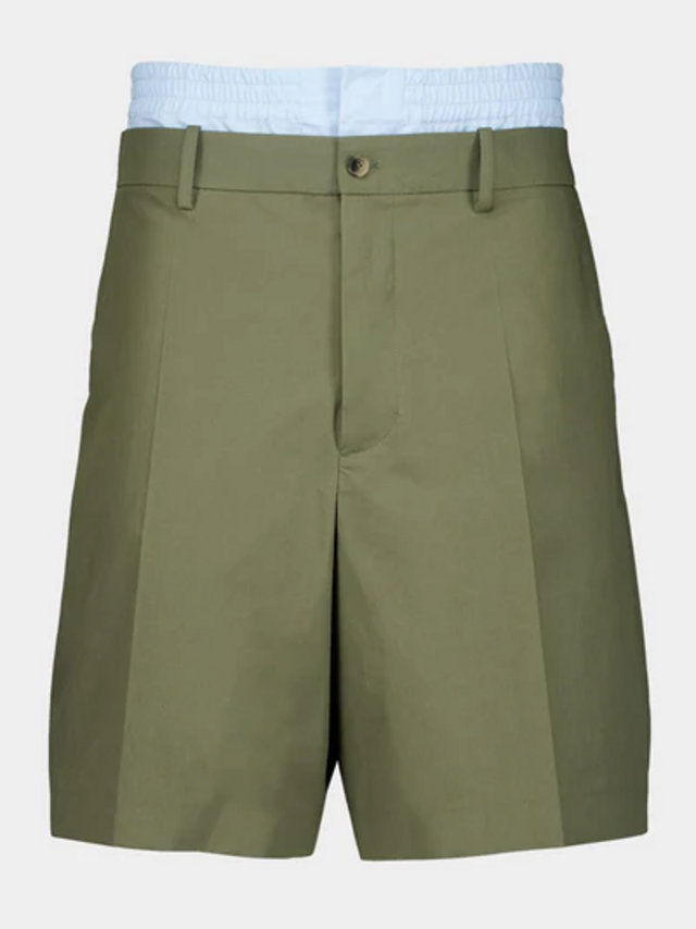 Calções, €850, valentino Garavani na Fashion Clinic.