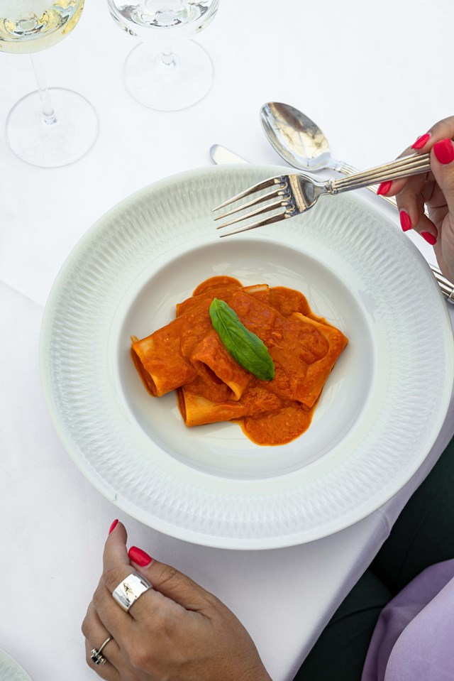 Paccheri with tomato (€25)