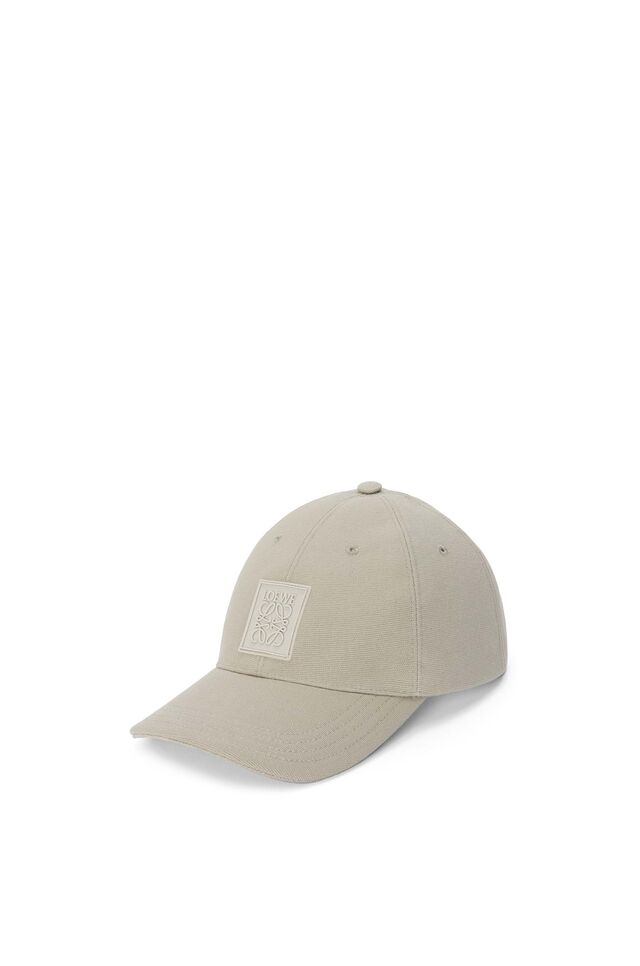 Loewe, Patch cap in canvas, €320.
