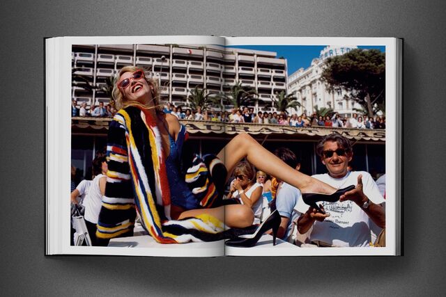 De novo Jerry Hall com o também famoso fotógrafo Helmut Newton