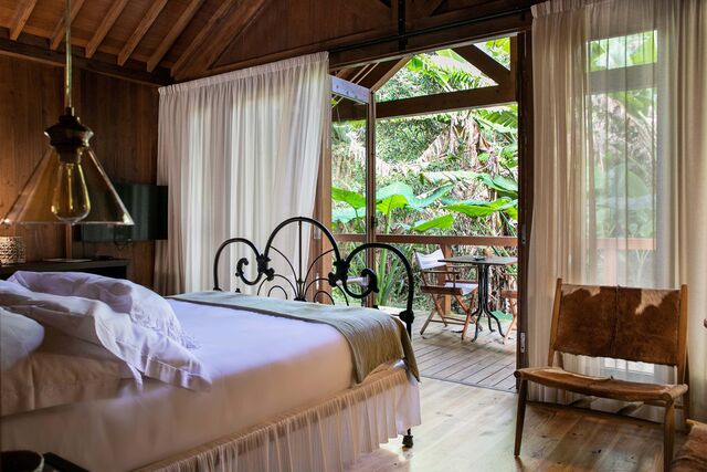 O hotel dois garden lodges, carinhosamente conhecidos como cafuões