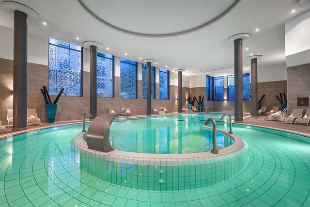 O grande destaque do Palácio Estoril, no entanto, é o seu Banyan Tree Spa, cuja inclusão no guia da Condé Nast Johansens sublinha a sua qualidade ímpar.