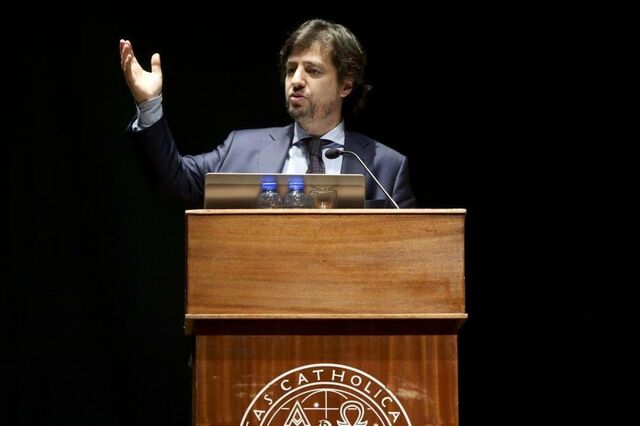 "Tenho a regra de não trabalhar depois de jantar. Só a quebro quando absolutamente necessário"