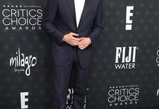 Os melhores looks masculinos dos Critics' Choice Awards 2025