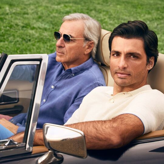 Hackett London celebra a tradição com Carlos Sainz e Carlos Sainz Jr