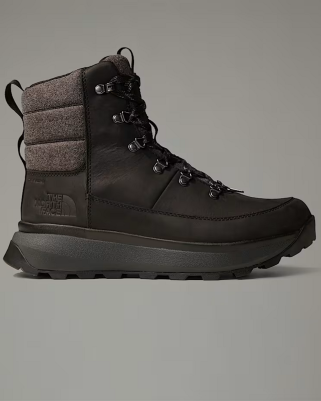 The North Face, Botas de neve impermeáveis em pele Bergen para homem, €150.