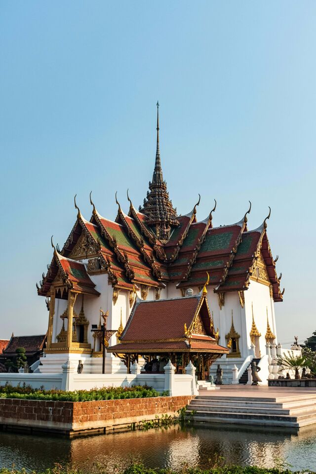 Wat Pu Khao Thong