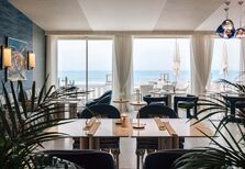 Álvaro Clavijo e João Oliveira juntos no restaurante Vista
