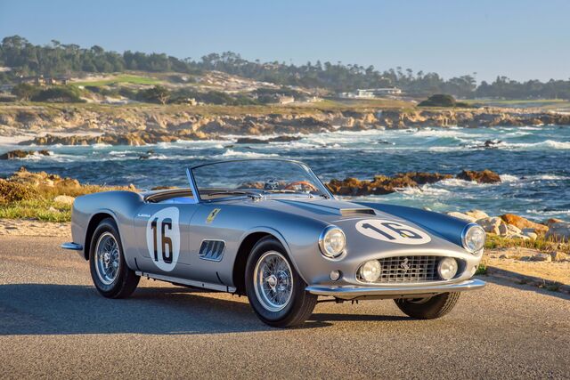 1959 Ferrari 250 GT LWB Scaglietti California Spider Competizione