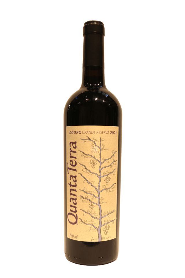 Grande Reserva Tinto, 2021. Touriga Nacional, Touriga Francesa, Sousão. Estagiou 18 meses em barricas de carvalho francês. Preço: €26.