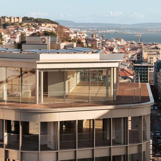 QuartoSala requalifica apartamento, no edifício BOW