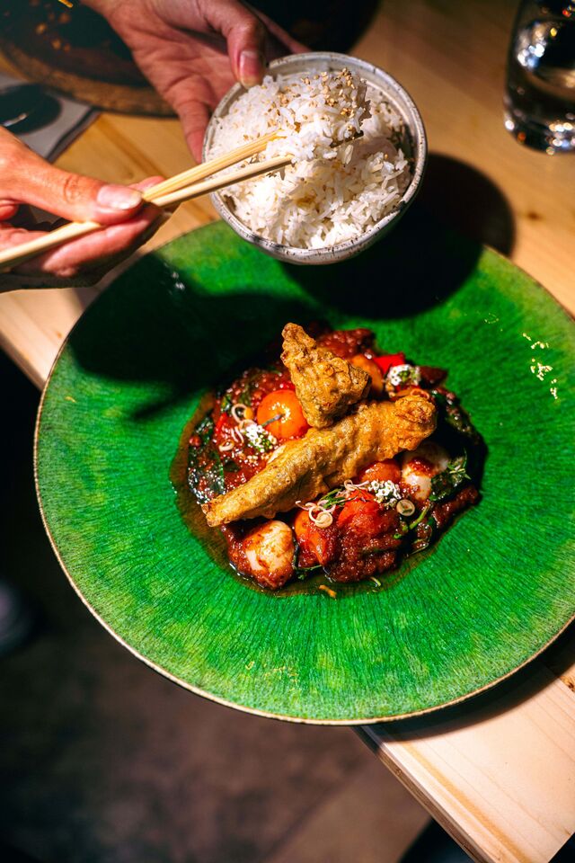 Choo Chee Curry with Creaker Tempura