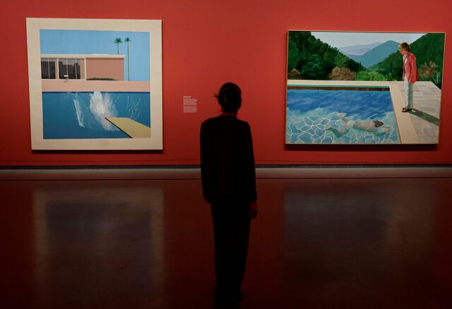 Exposição "David Hockney 25", quadros "A Bigger Splash", 1967, e "Portrait of An Artist (Pool with Two Figures)", 1972