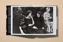 Livro. Mais de seis décadas de fotografias de Ralph Gibson