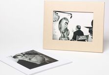 Hollywood e Frida Kahlo numa coleção exclusiva de retratos