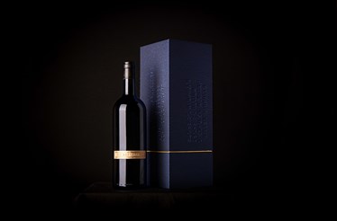 Neptuno: saiu mais um 'vinho do Outro Mundo', de Cláudio Martins. Este vem de Itália e custa 1.100 euros