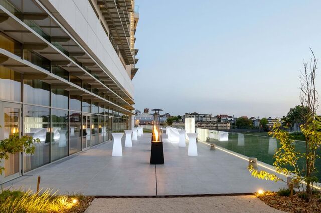 Exterior do Renaissance Porto Lapa Hotel