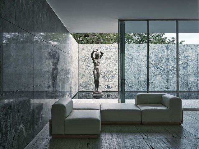 A quarta e nova parceria do designer com a marca espanhola vem dar continuidade à colaboração que começaram em 2022.