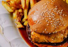 Um dos “melhores hambúrgueres do mundo” está no Porto