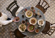 Matriarca. Uma casa de família em que a boa comida e o bom vinho são protagonistas
