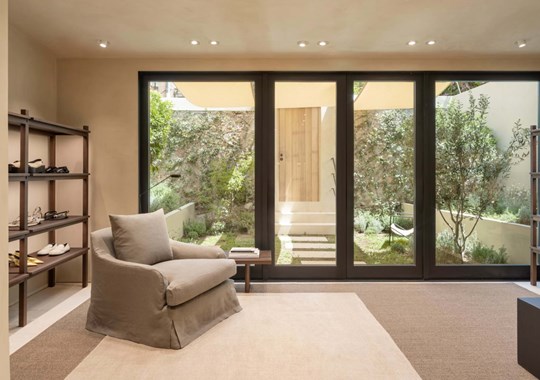 Massimo Dutti instala pop-up em Saint-Tropez