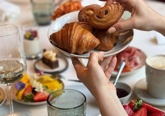 Domingo é dia de brunch no Exuberante 