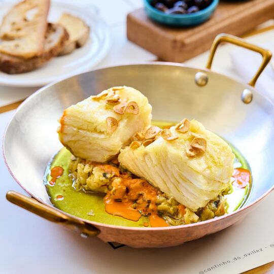 A cozinha contemporânea do Cantinho do Avillez tem novos sabores