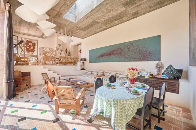 Sala de estar e de refeições, La Salvada