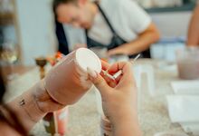 “The Passing Vessel”. O workshop imersivo no Porto que ensina a criar velas perfumadas