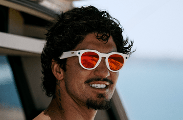 A Meta alia-se à Ray-Ban e à Oakley para lançar óculos inteligentes