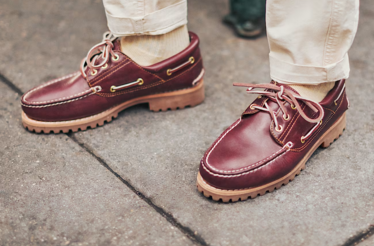 Sapatos de barco. A tendência preppy que voltou em força