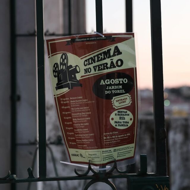 Antes da exibição dos filmes, os espectadores terão ainda oportunidade de assistir à curta-metragem da iniciativa Cinema de Palmo e Meio e ao documentário Pelas Pessoas Sempre, assinado pela Freguesia