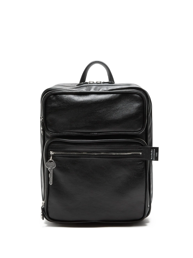 Acne Studios, leather top-handle backpack, 1.900 euros