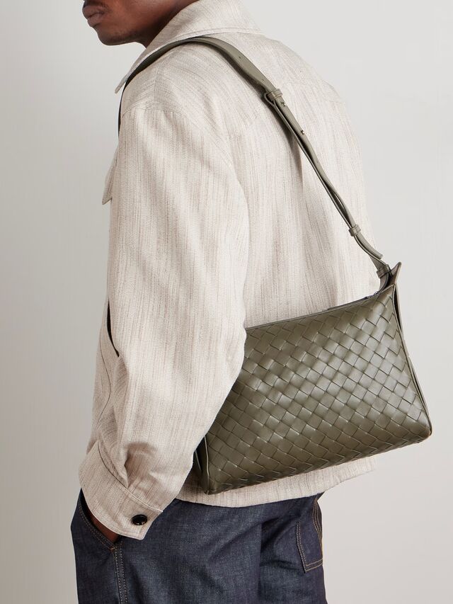 Bottega Veneta, Intrecciato Leather Messenger, 3.200 euros
