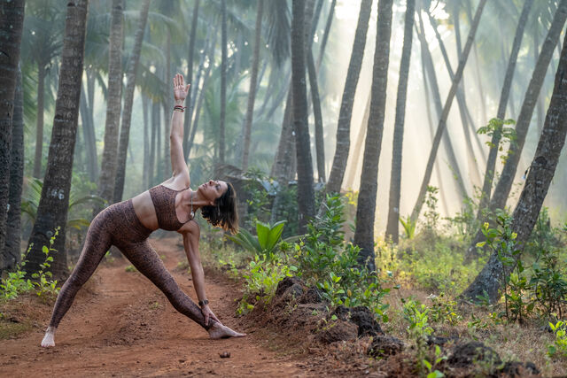 Retiro de yoga e meditação no Talasnal, aldeia de xisto perto da Lousã com a professora Inês Roseta.