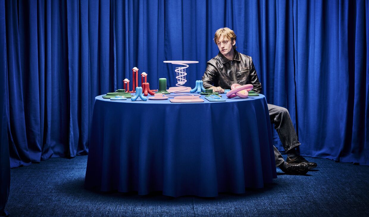 Ikea colabora com Gustaf Westman numa coleção que celebra cor e irreverência