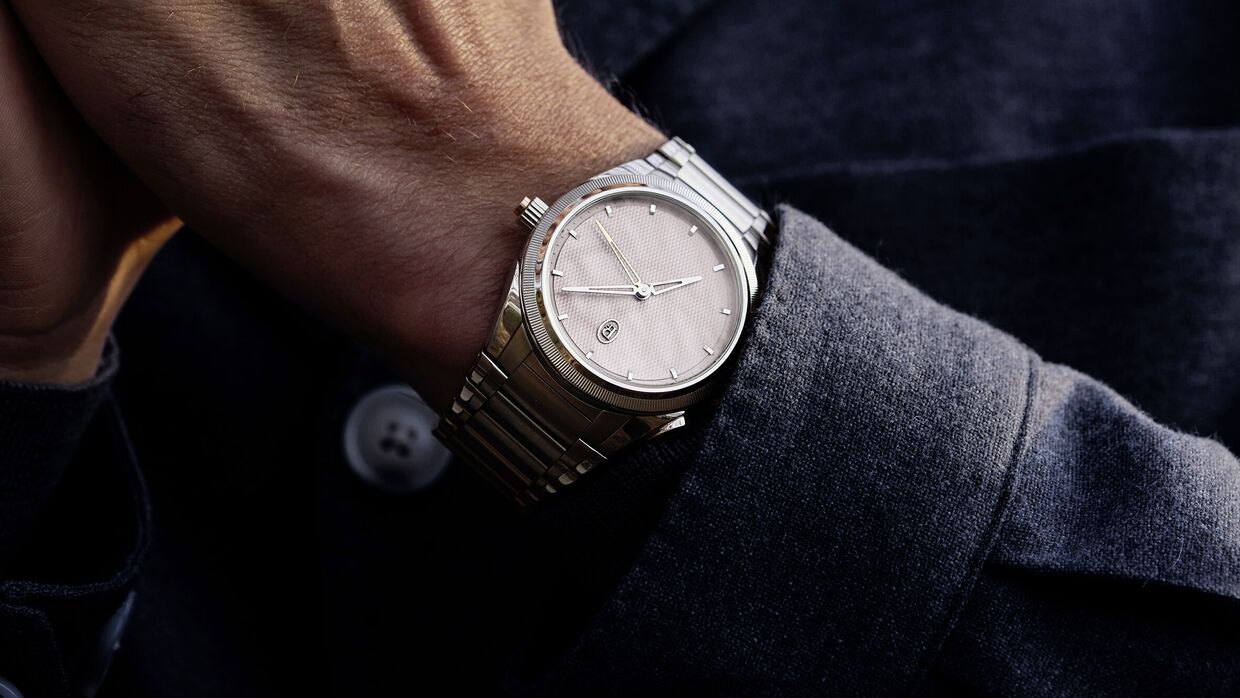 Uma seleção de relógios para oferecer como presente de Natal 